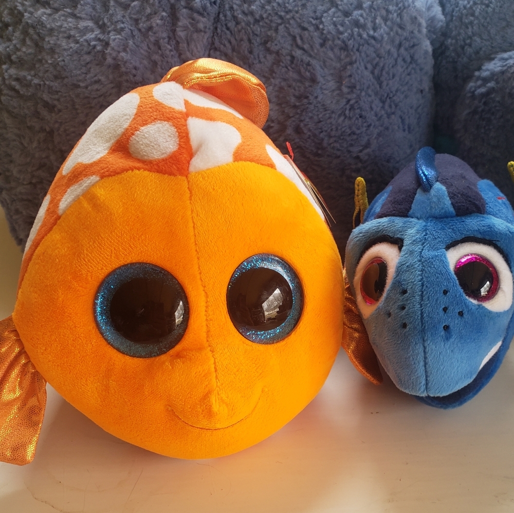 Ty Sami and Dory Beenie Boos.   FF189